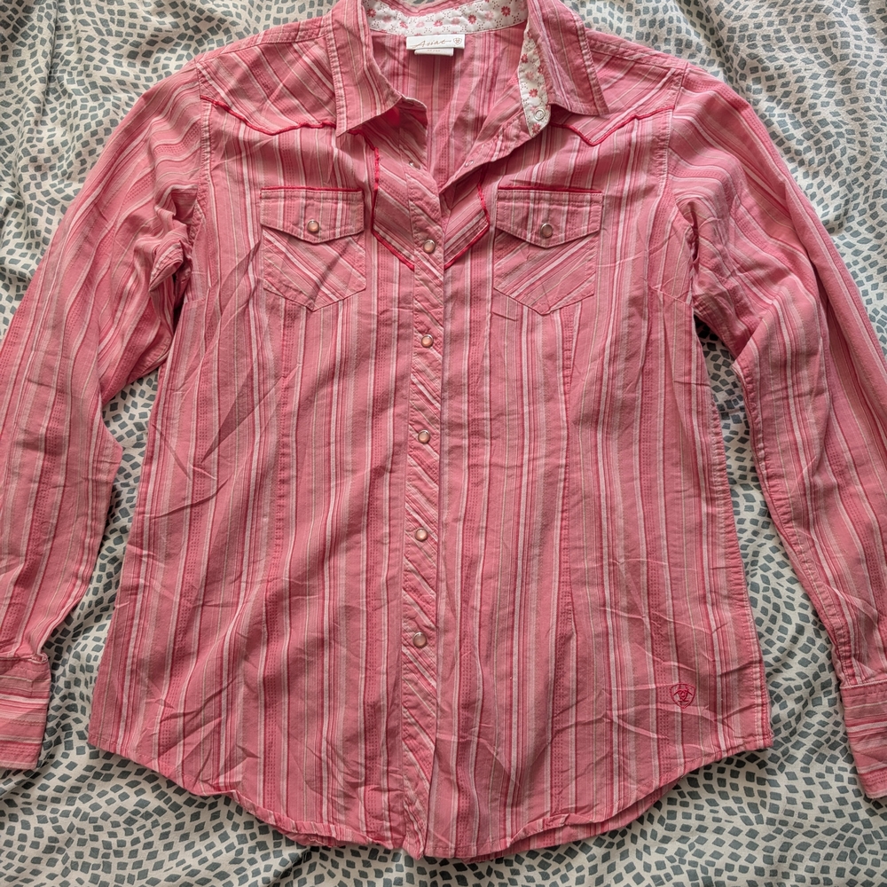 Ariat Button-Up Shirt
